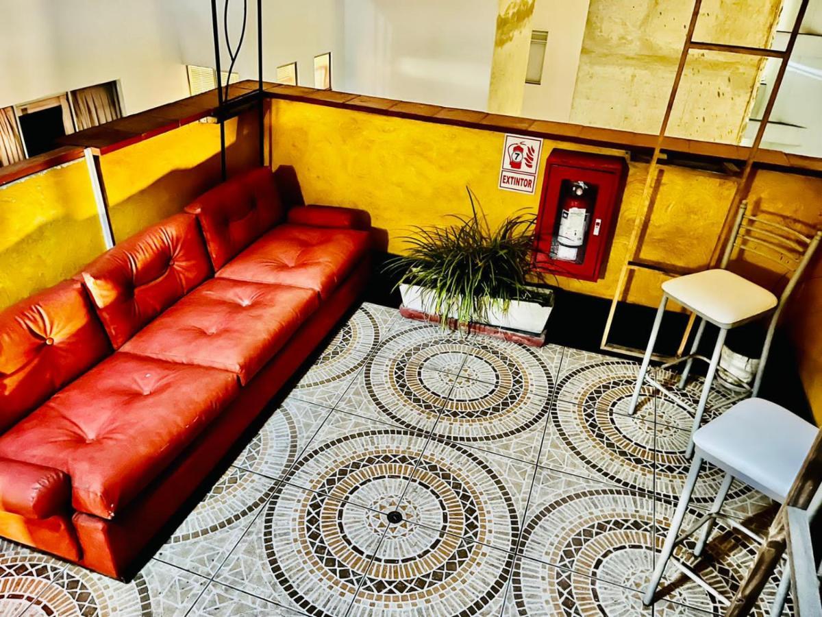 Imperial Inn Hospedaje Turistico Лима Екстериор снимка