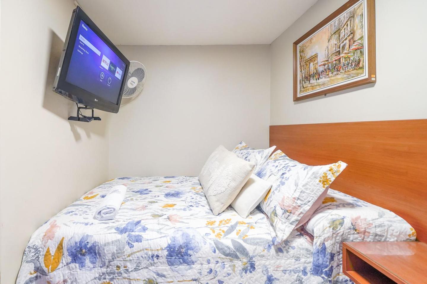 Imperial Inn Hospedaje Turistico Лима Екстериор снимка