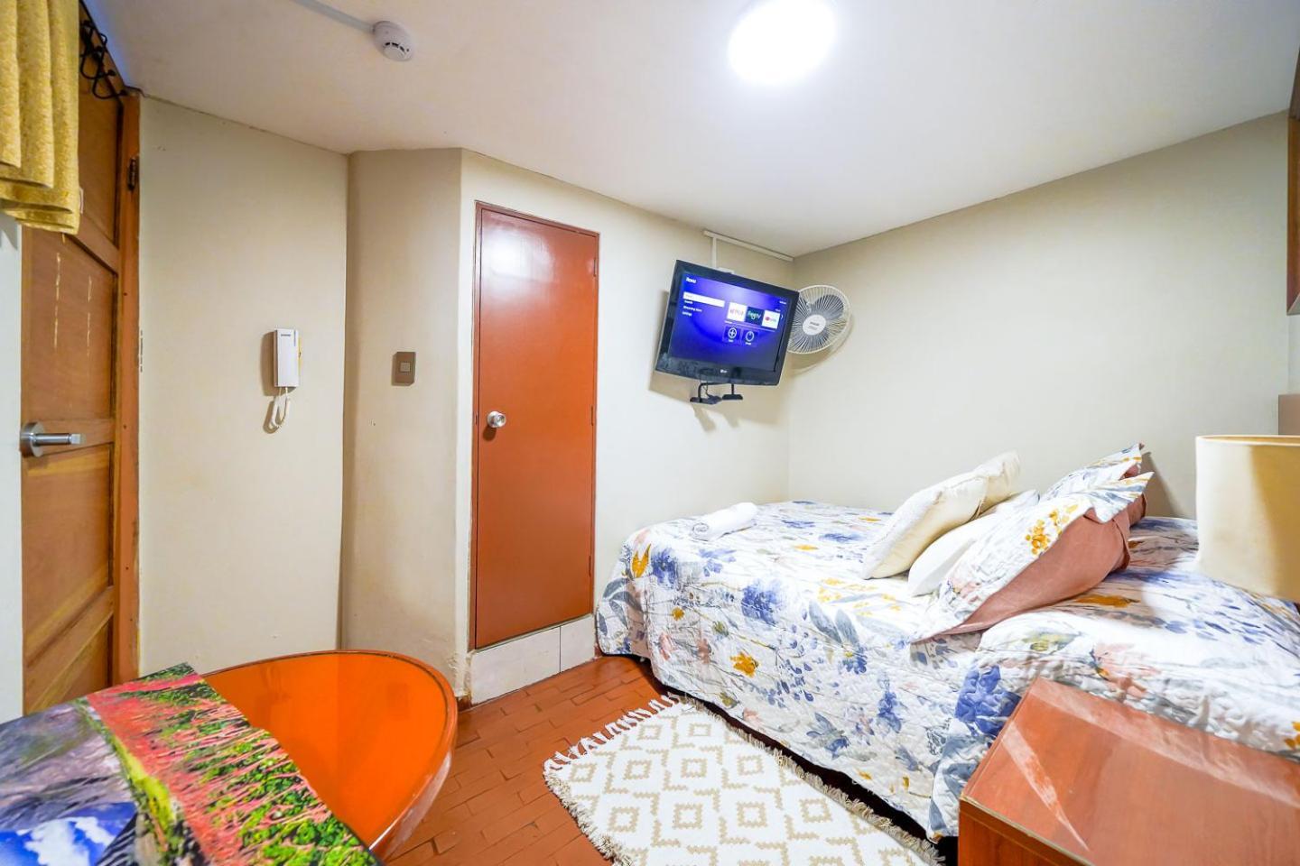 Imperial Inn Hospedaje Turistico Лима Екстериор снимка