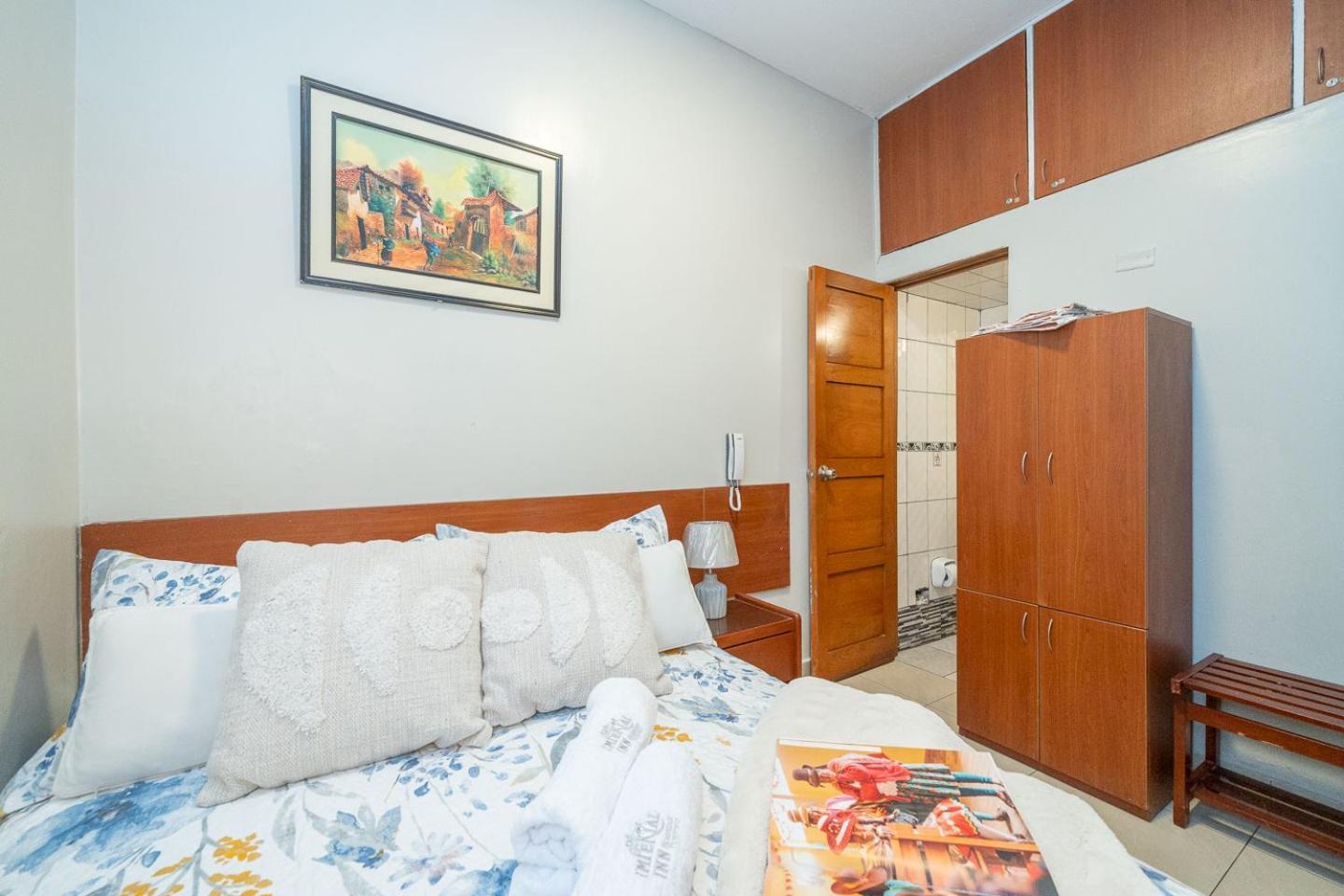 Imperial Inn Hospedaje Turistico Лима Екстериор снимка