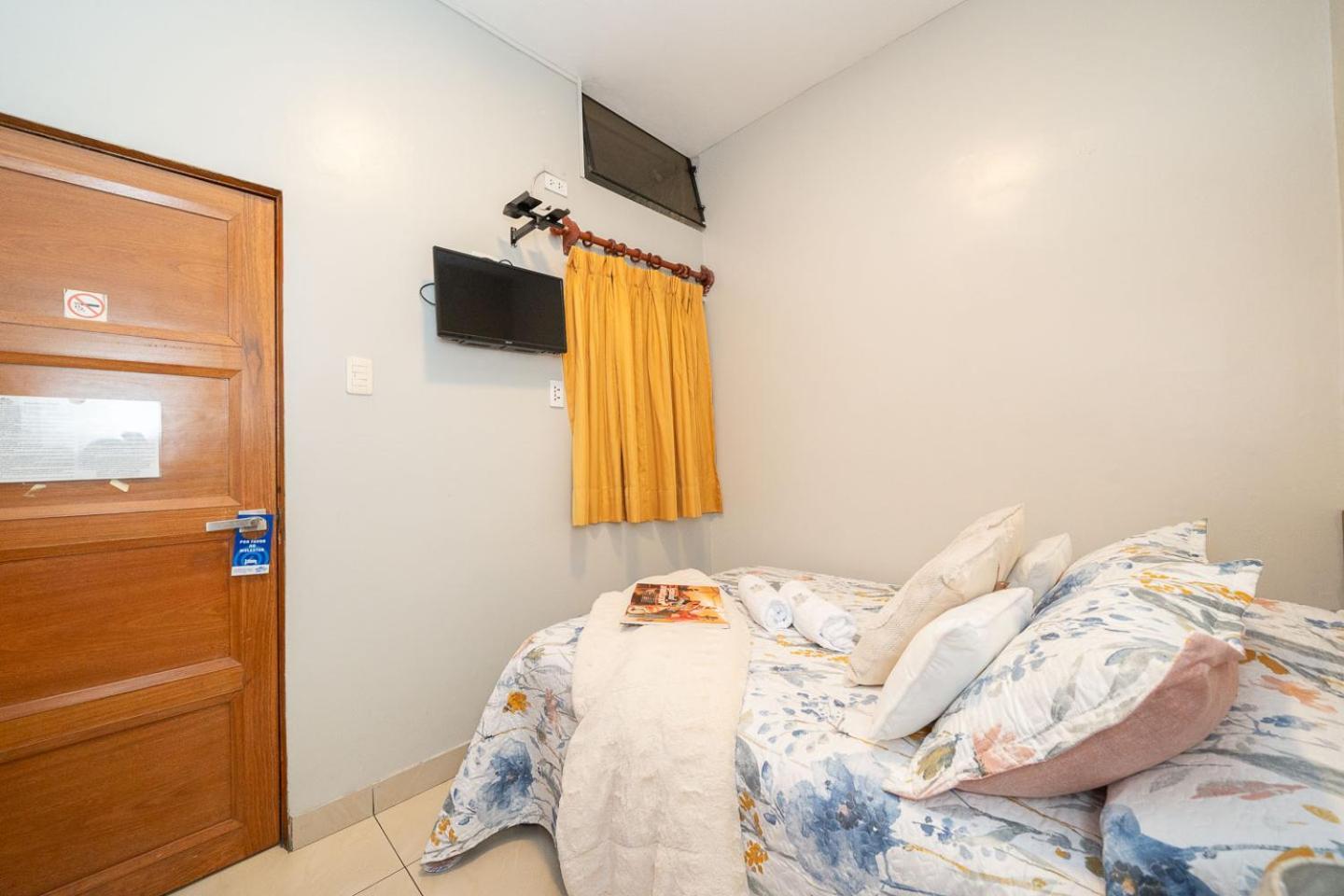 Imperial Inn Hospedaje Turistico Лима Екстериор снимка