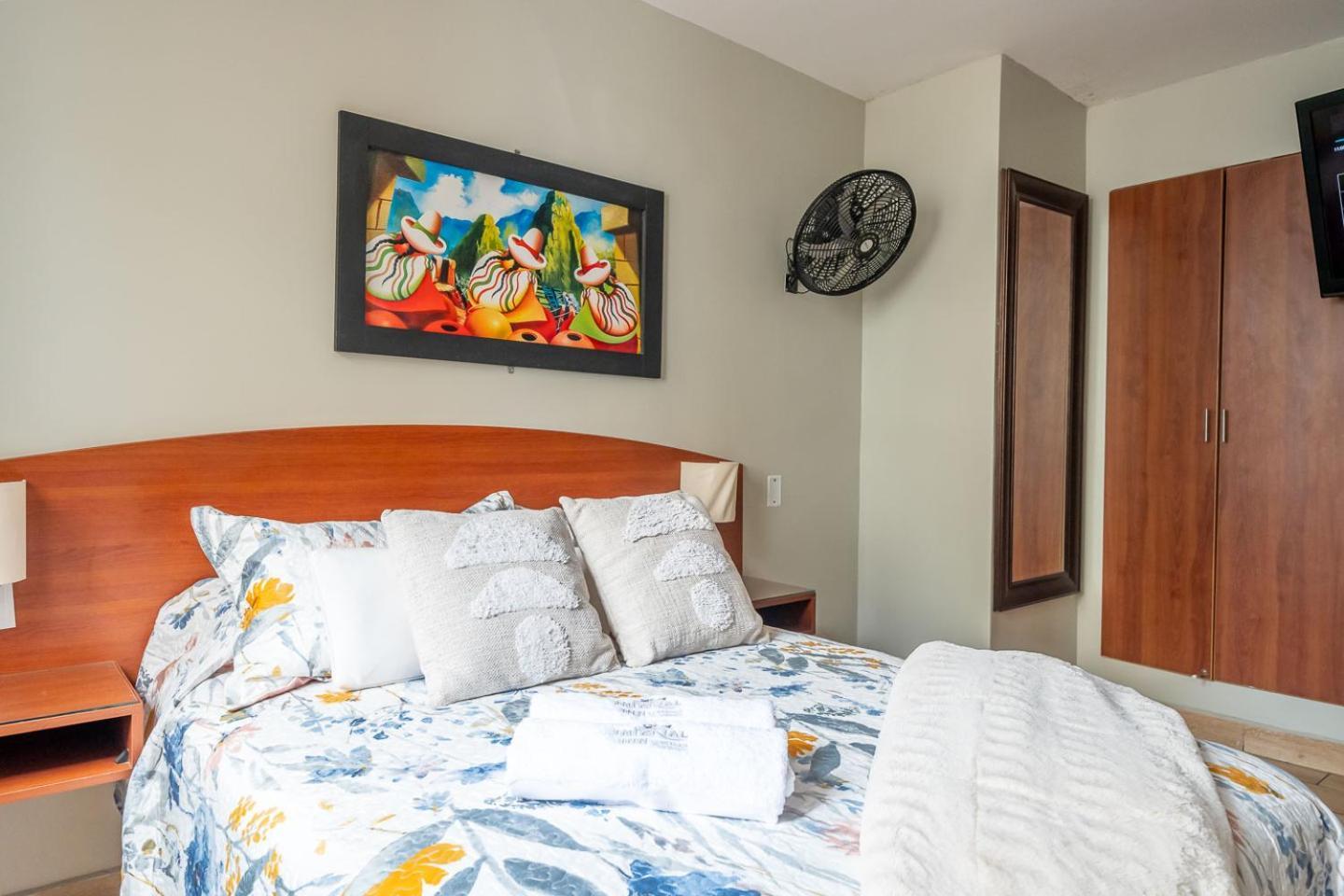 Imperial Inn Hospedaje Turistico Лима Екстериор снимка